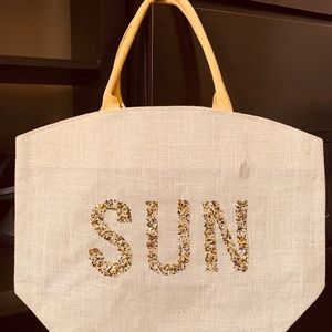 New NWT Beach Bag Tote Canvas Beige with Incrusted SUN from local boutique